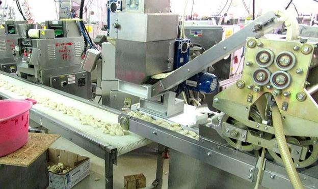 Запускаем бизнес на изготовлении пельменей Мини цех по производству пельменей ручной лепки